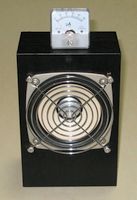 音の力で発電する実験に使用したスピーカー